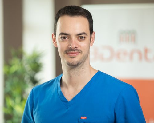 Dr.Andoni Jones - Implant Dentist - 3Dental Dublin